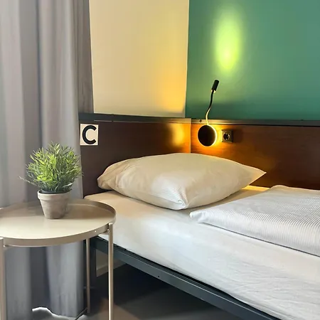 Ar Hostal