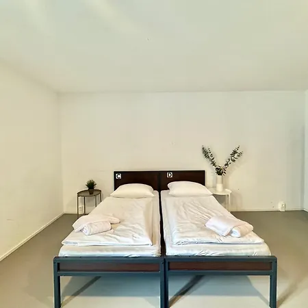 Ar 호스텔