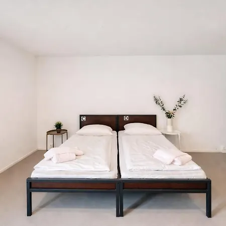 Ar Hostel